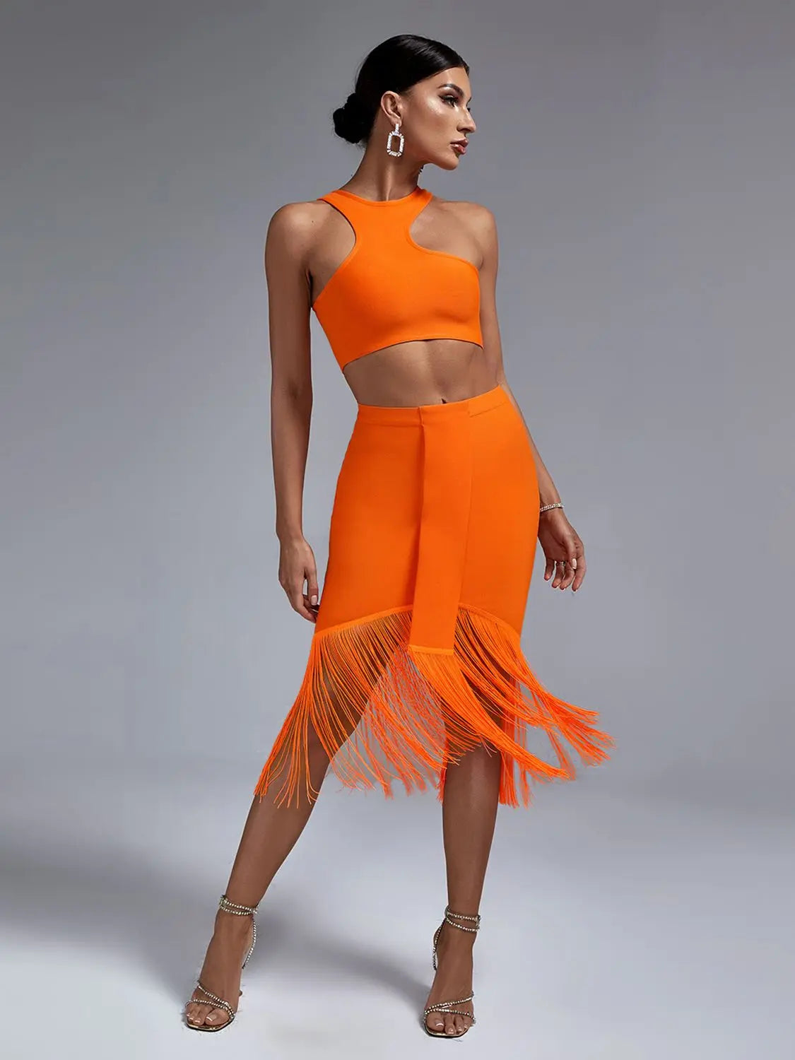 Conjunto de Dos Piezas de Vendaje para Mujer: Top y Falda Elegante, Sexy, con Flecos en Naranja