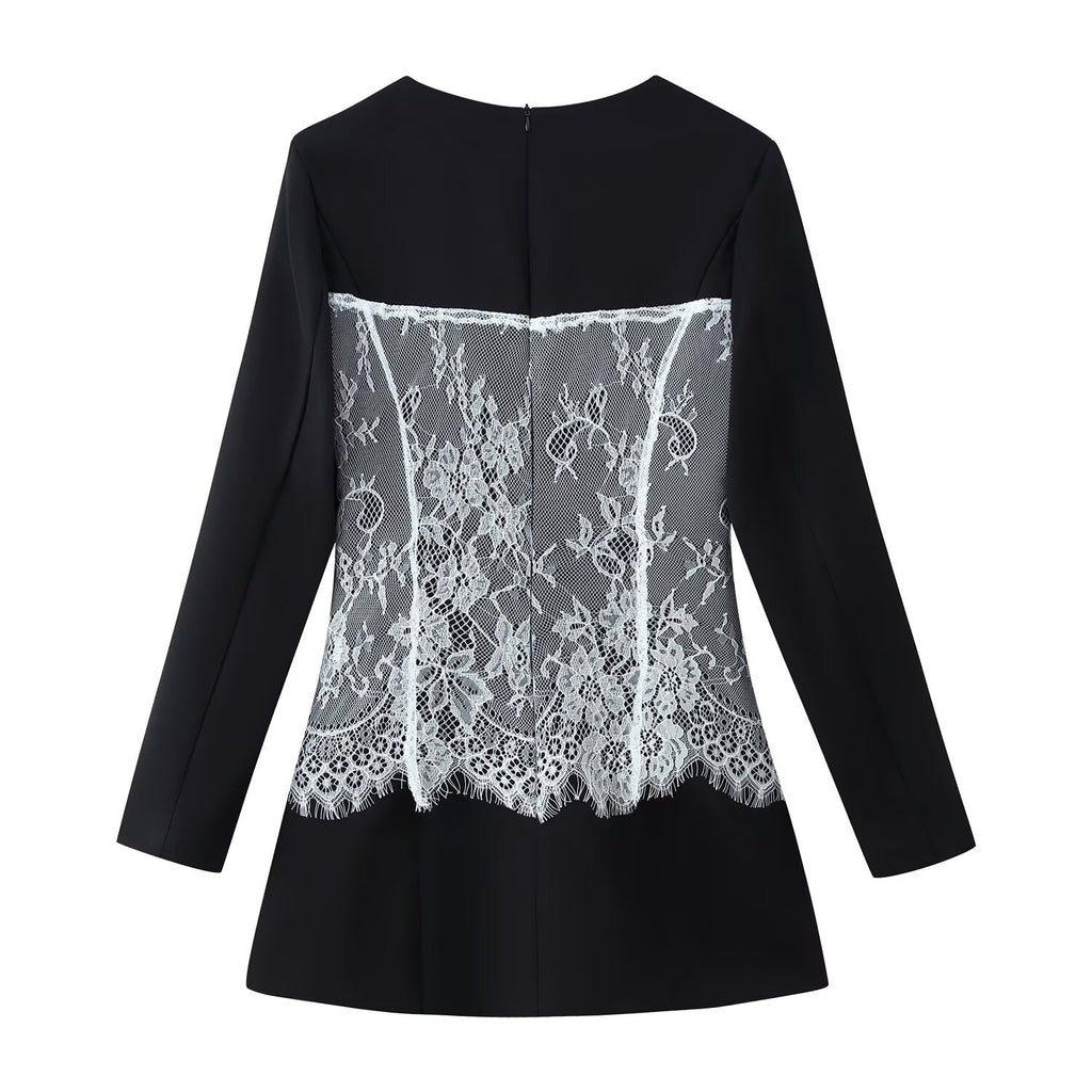 V-neck long sleeved patchwork contrasting lace dress