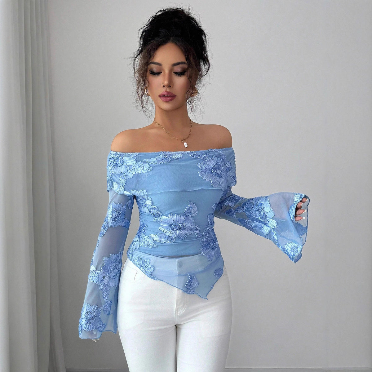 Top Malla Floral Manga Acampanada Bajo Asimétrico Mujer