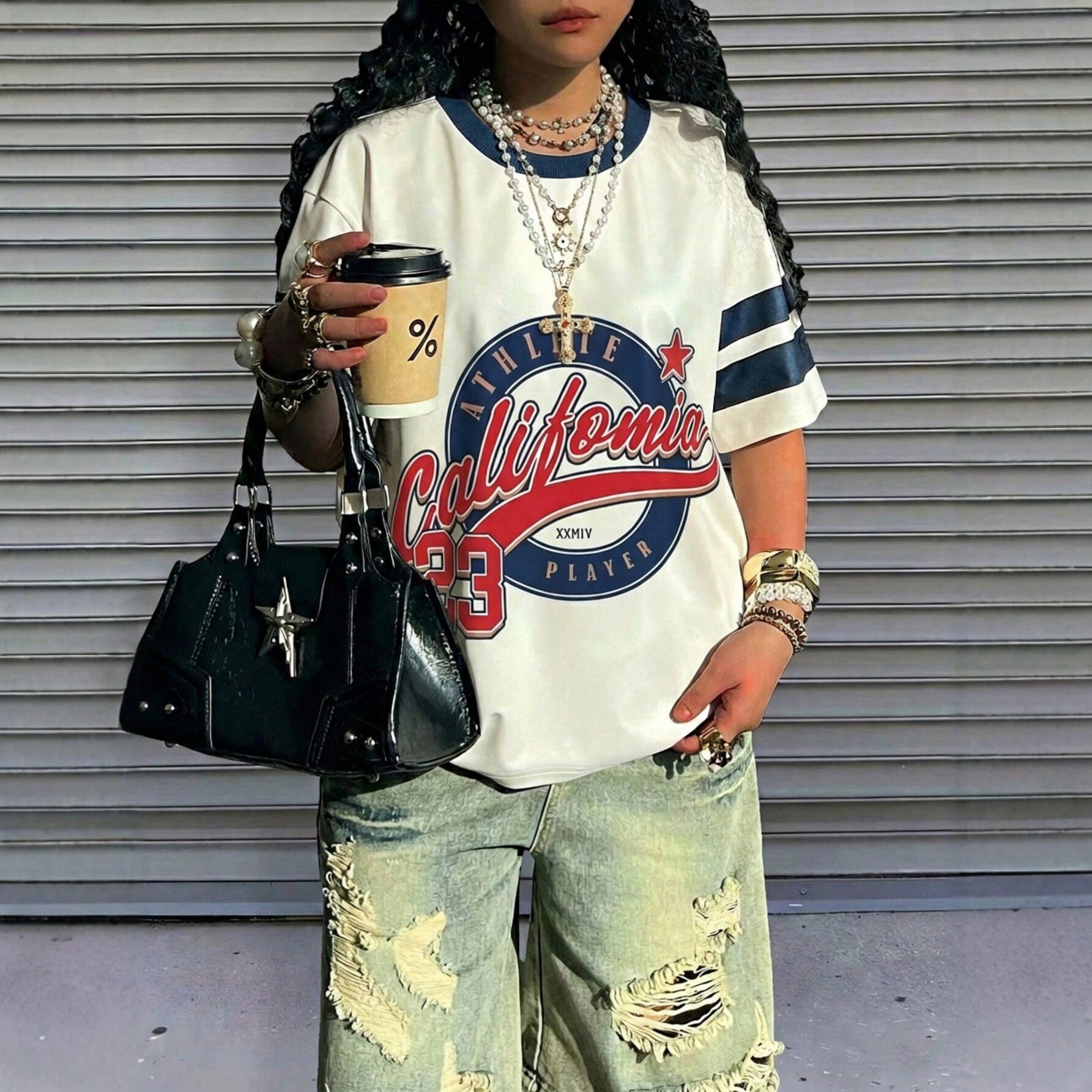 Loose letter printed short sleeved top