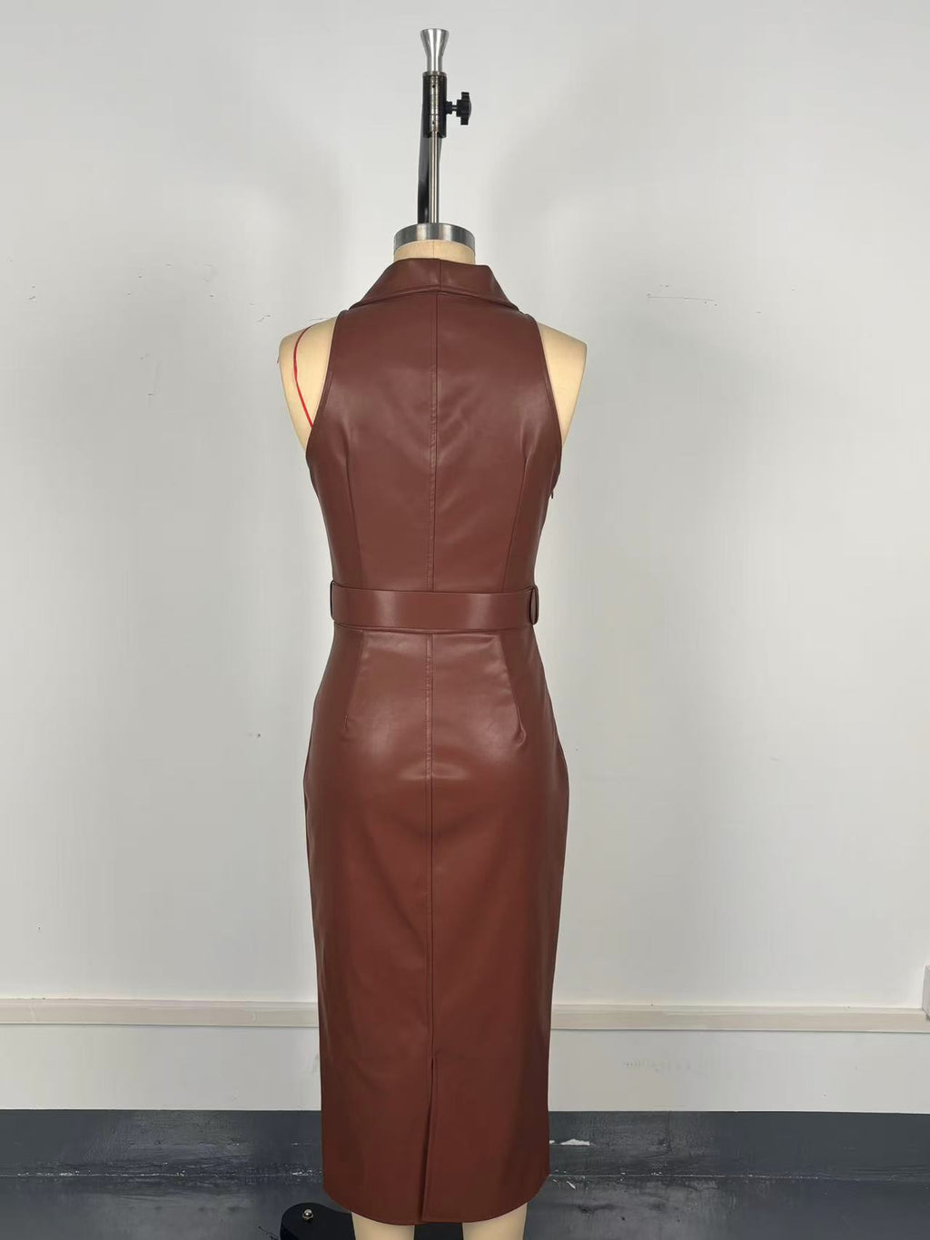Vestido Largo Tipo Lápiz PU Sin Mangas Cintura Alta