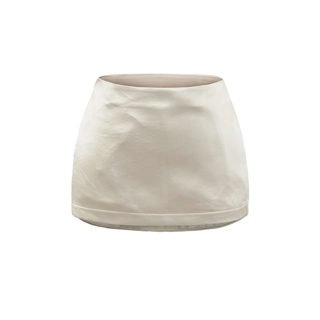 Mini Falda Blanca de Cintura Alta Elegante