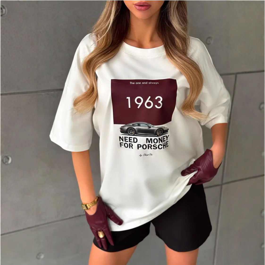 Camiseta ancha de cuello redondo y manga corta