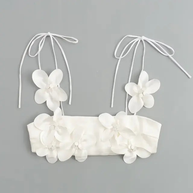 Top corto con flores