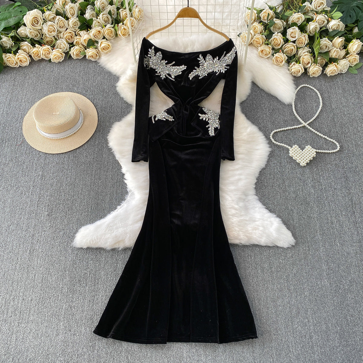 Vestido Largo Terciopelo Reina Gótica Un Hombro Diamantes Pencil Manga Larga