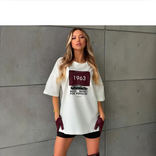 Camiseta ancha de cuello redondo y manga corta