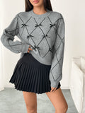 Chic Knit Sweater with Bow Detailing Round Neck Pullover Style