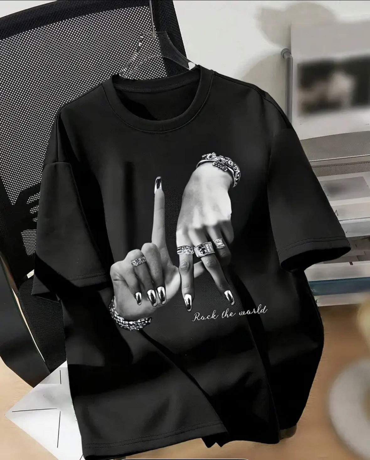 Camiseta de manga corta con cuello redondo para mujer
