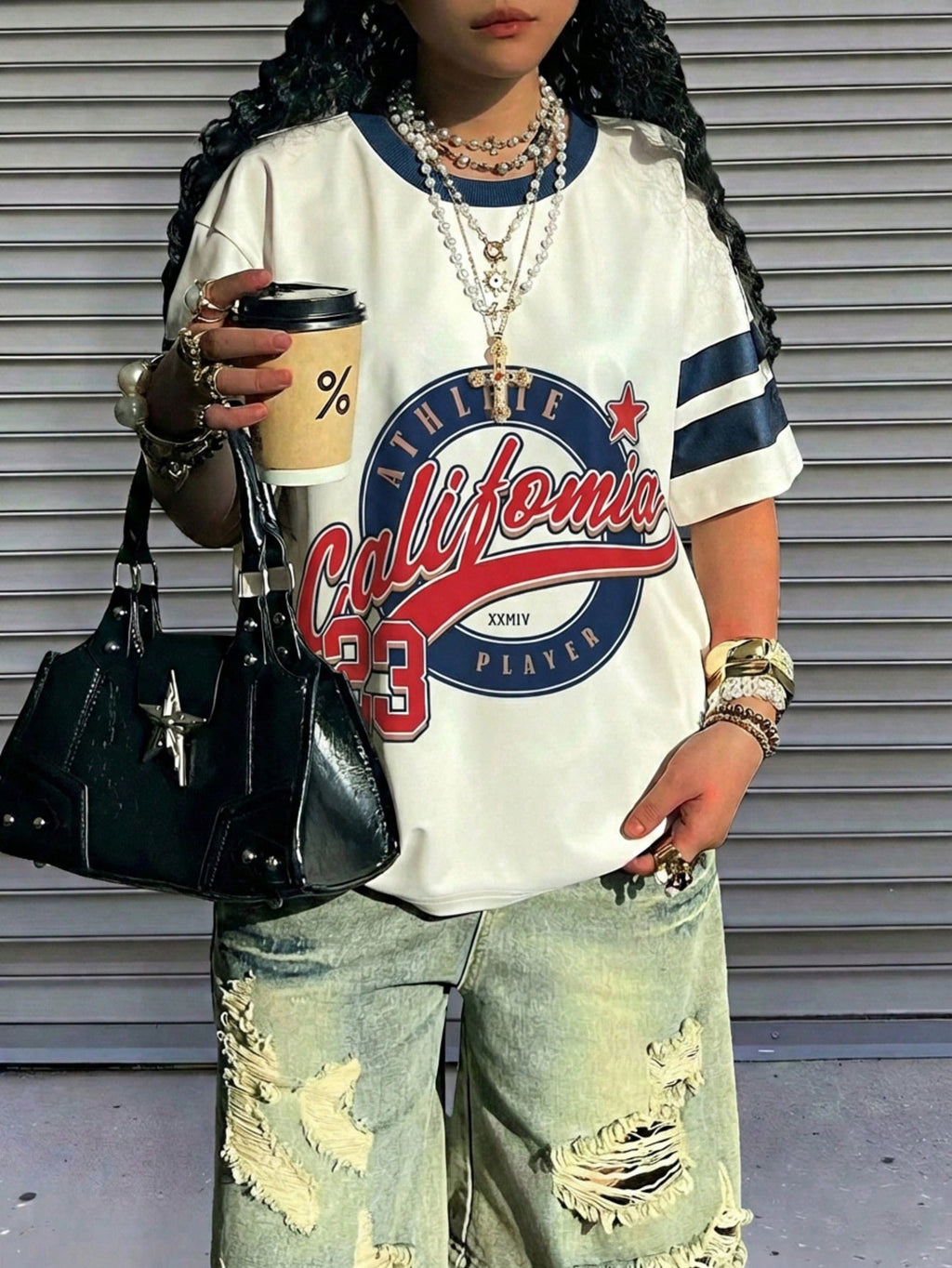 Loose letter printed short sleeved top