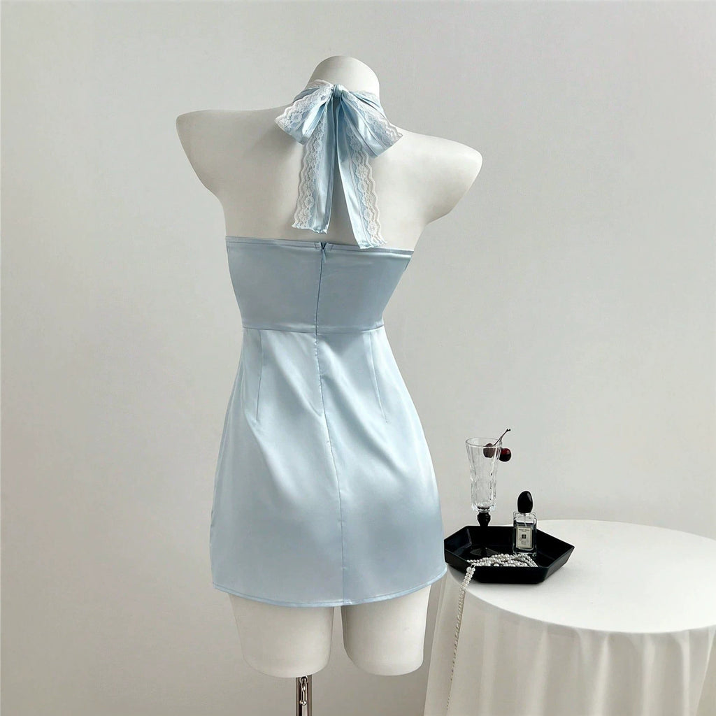 Vestido Satinado corto con escote V
