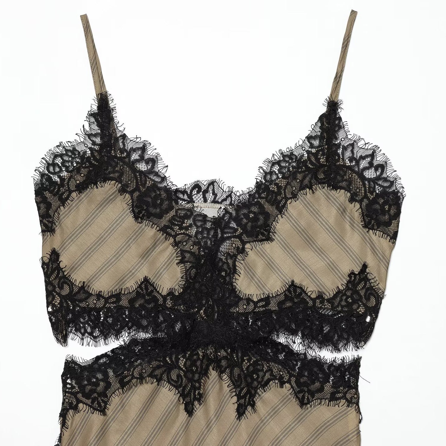 Vestido Lencero Satinado con Encaje