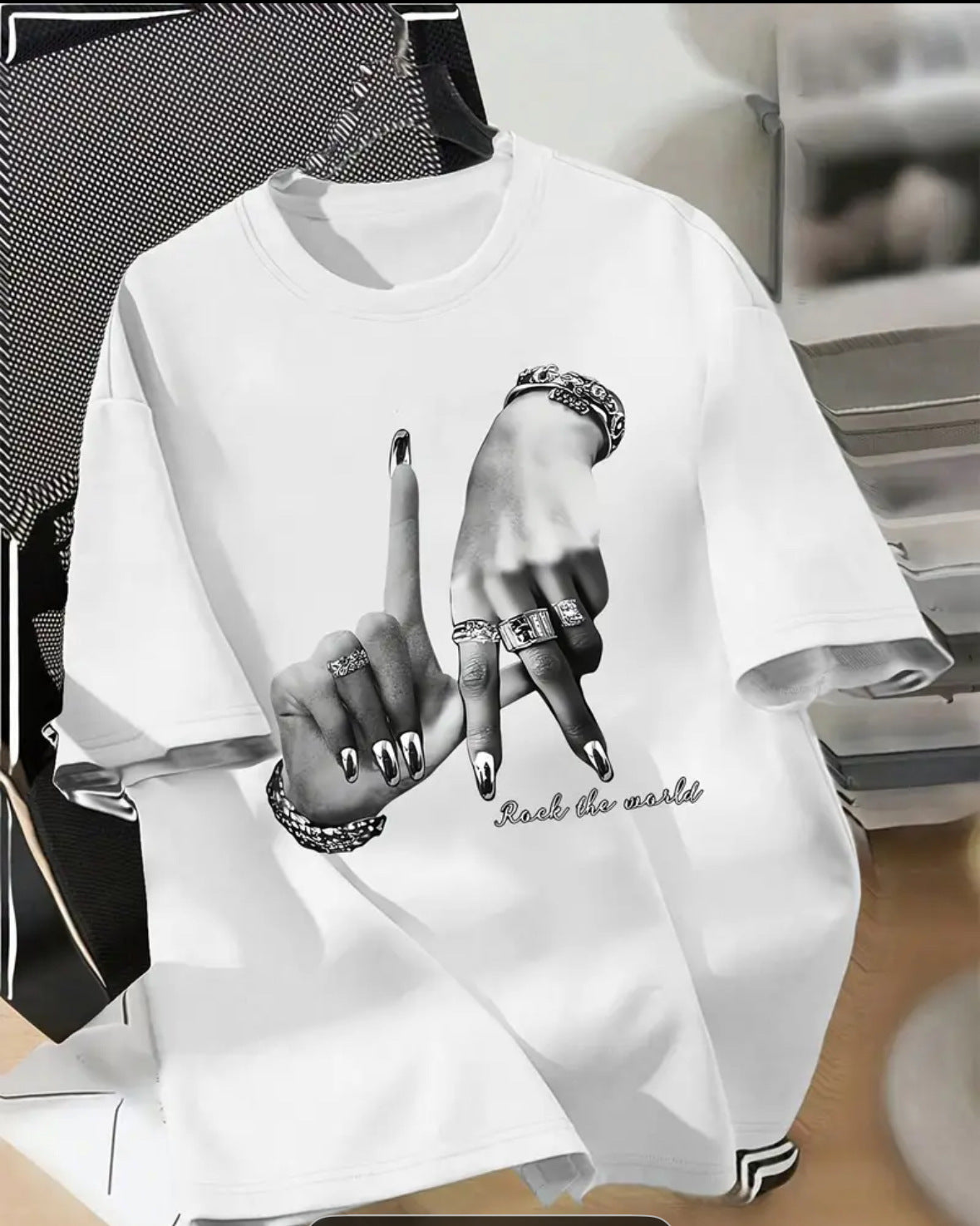 Camiseta de manga corta con cuello redondo para mujer