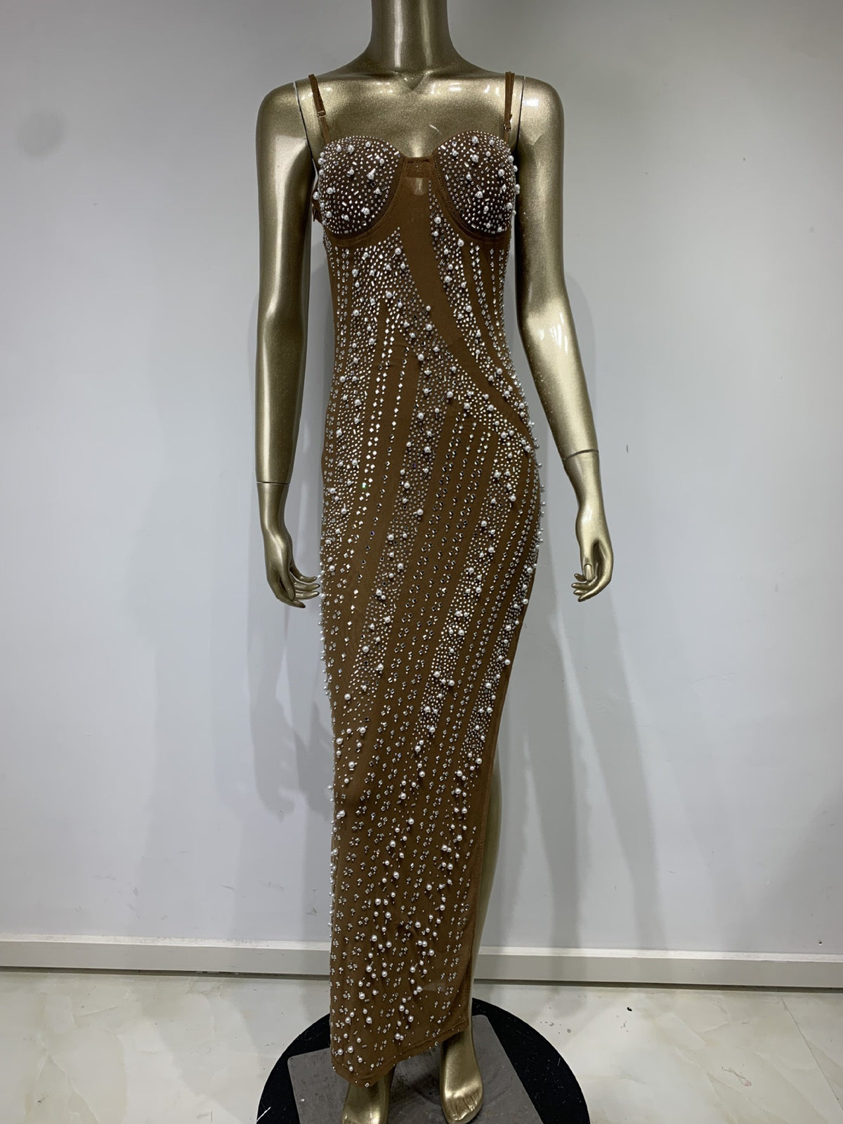 Vestido Tirantes Escote Pronunciado Abertura Alta Diamantes Perlas Light Luxury Fiesta Noche Mujer Camel