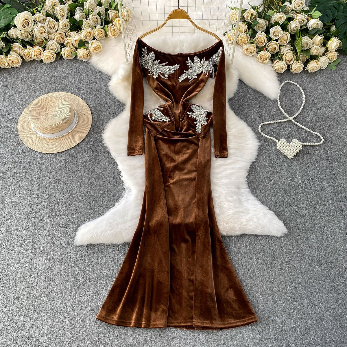 Vestido Largo Terciopelo Reina Gótica Un Hombro Diamantes Pencil Manga Larga