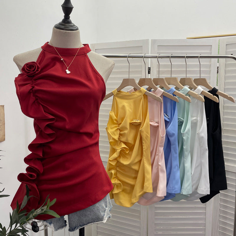 Sleeveless ruffled three-dimensional flower top