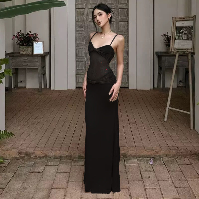 Vestido de tirantes de encaje transparente largo y estilizador