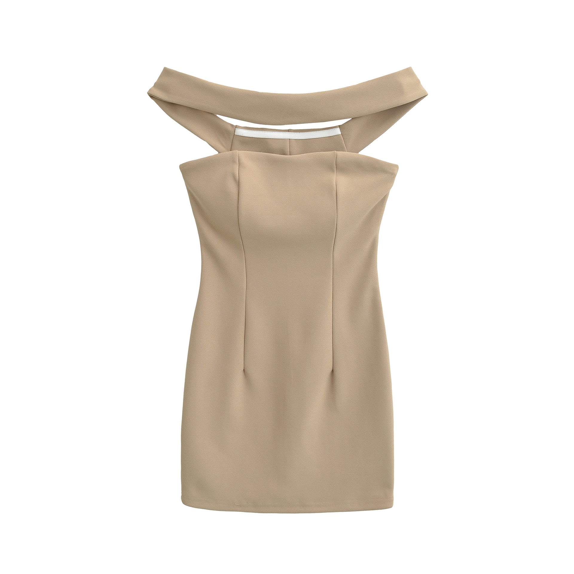 Shoulder hugging buttock skirt for women