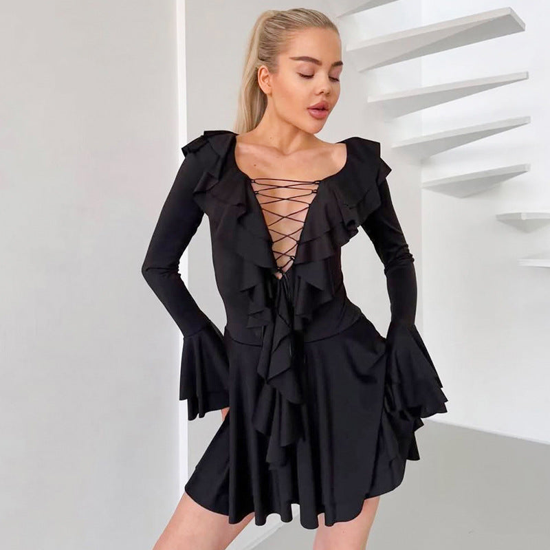 Women's Summer New Leaf Edge Pointed Collar Tied Rope Bell Sleeve Dress