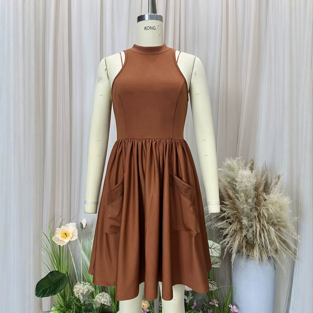Vestido sin mangas con escote colgante